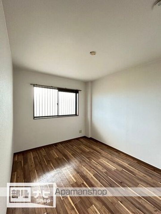 フォブール本大の内装