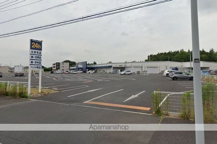 ヒカルサつくば花畑の周辺