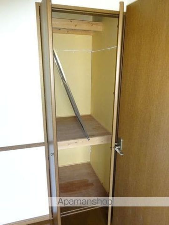 メゾン旭ヶ丘205の内装