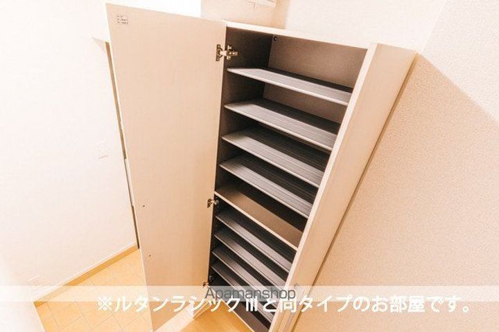 サクラーレの玄関