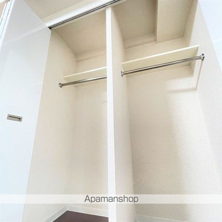 グランルージュ栄 Ⅱ803号室の内装