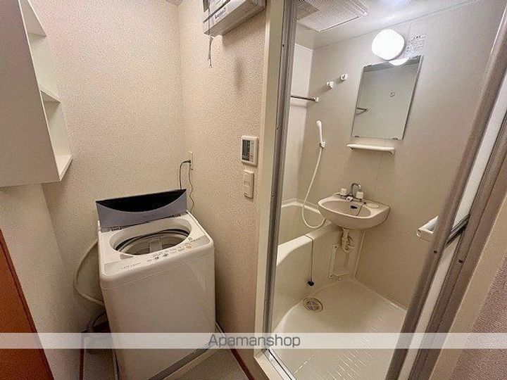 レオパレスオーセブン109の居間