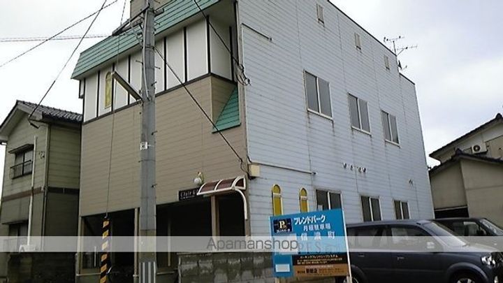 クレール信濃の外観