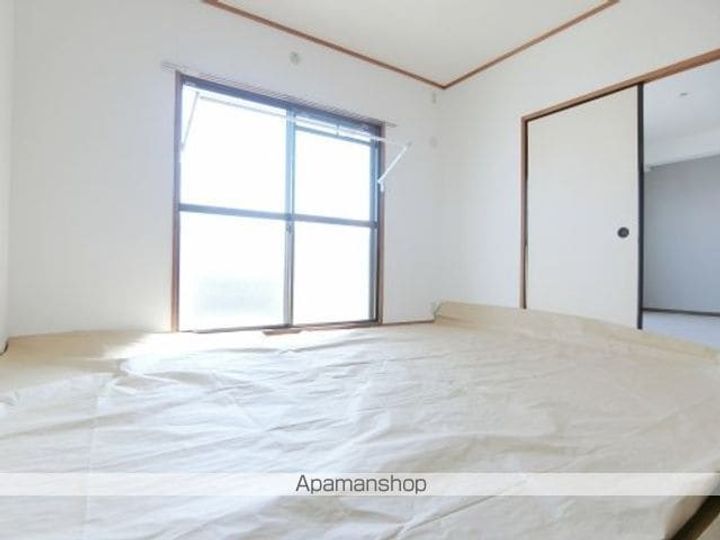 福岡県那珂川市道善1丁目の賃貸マンションの内装