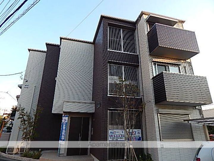 東京都昭島市中神町の賃貸マンションの外観