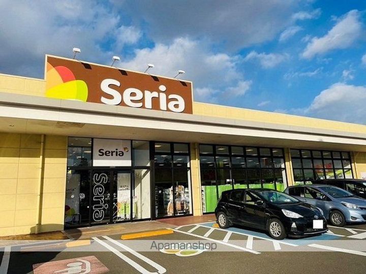 ジュエリースターBの周辺