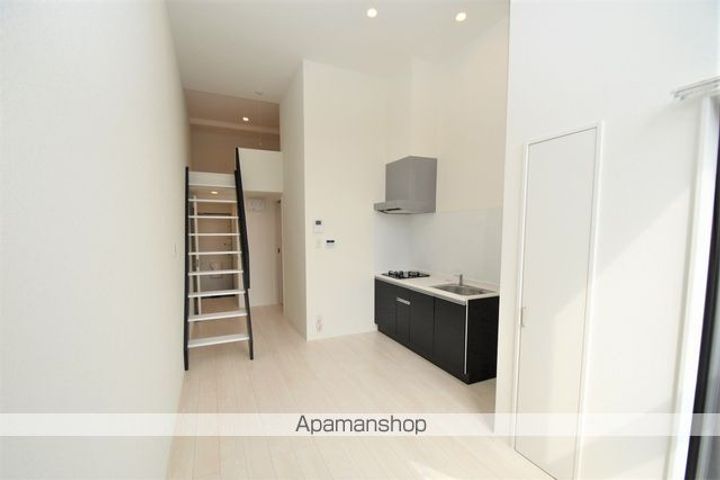 ドミール八代Ⅰの居間