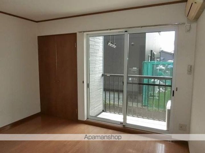 サンシティーヤーニングの内装