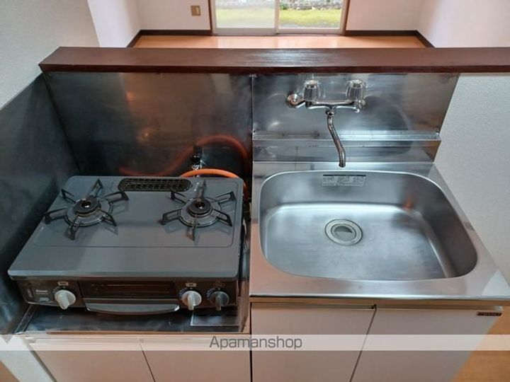 ハイツ佐紀203のキッチン