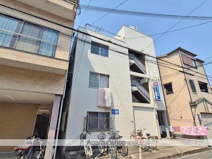 大宮正和荘302の外観