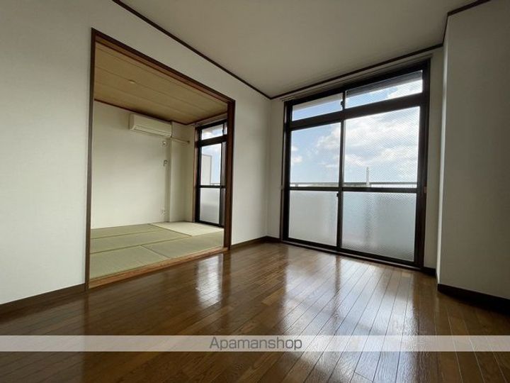 リバーサイド弐番館の内装