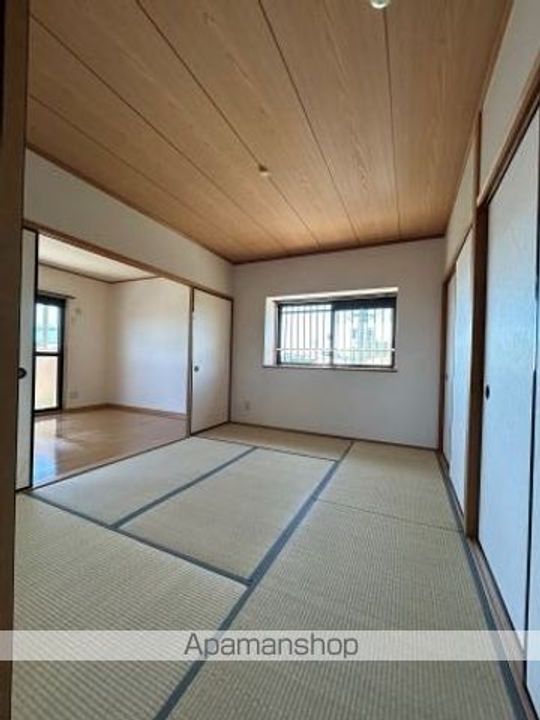 ロイヤルハイツⅡ303の内装