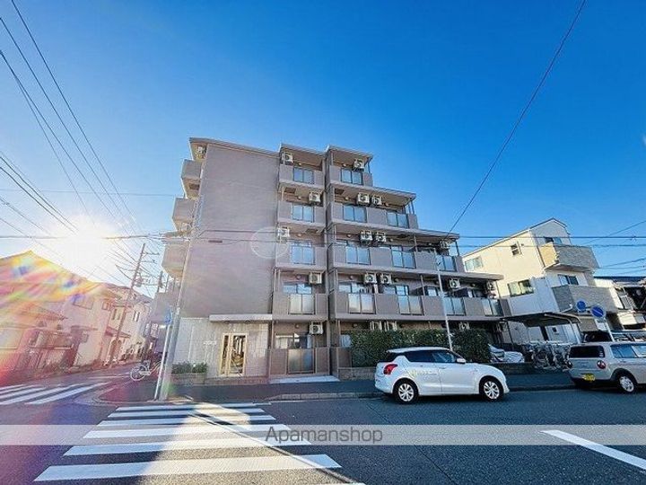 ライズハイツ302の外観