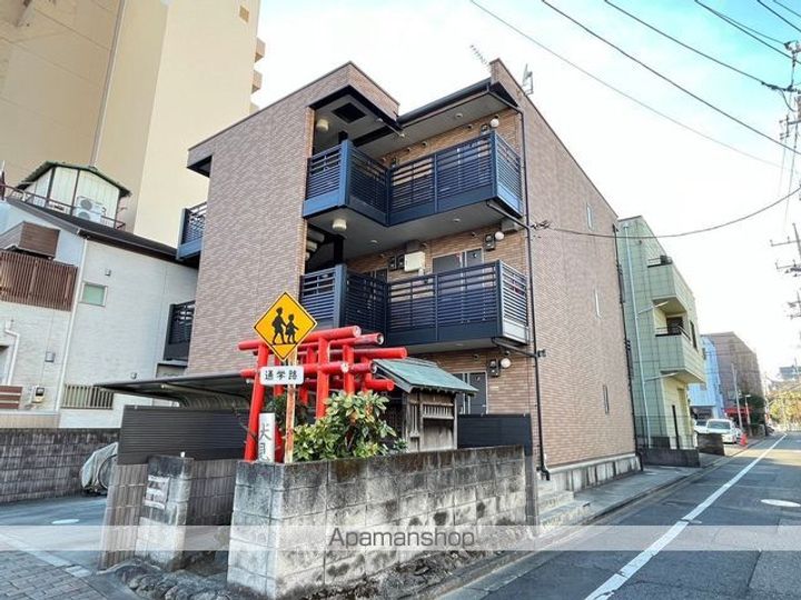 レオネクスト八木町の外観