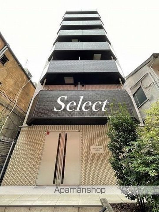PREMIUM CUBE 関内の外観