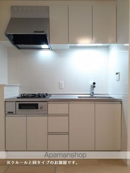 福島県福島市岡部字大下の賃貸アパートのキッチン