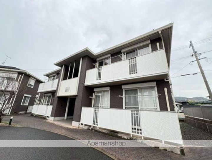 広島県福山市津之郷町大字津之郷の賃貸アパートの外観