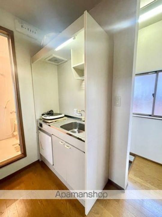 泉谷ハイツBのキッチン