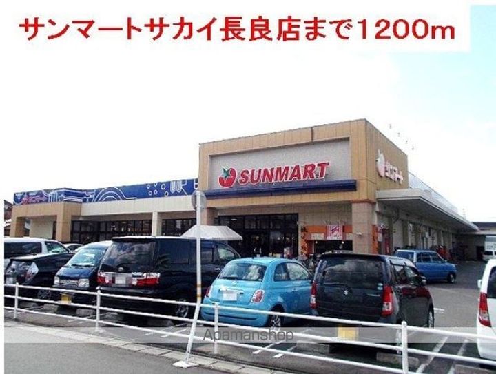 フィデール パラッツオの周辺