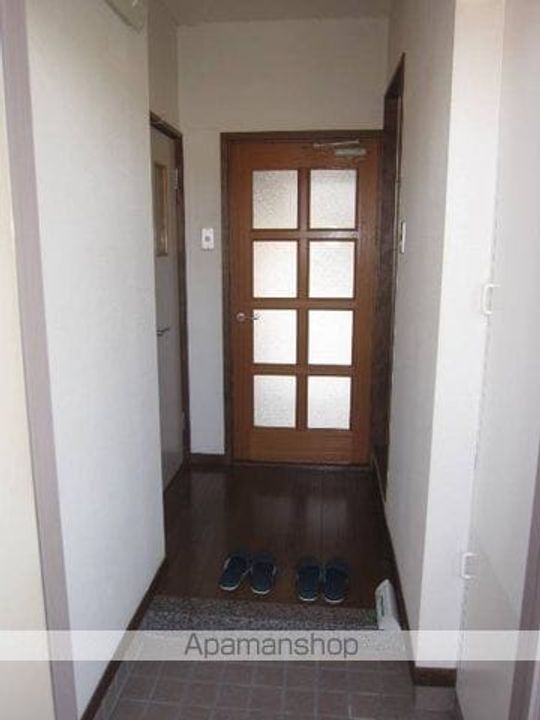 ワールドテラスの玄関