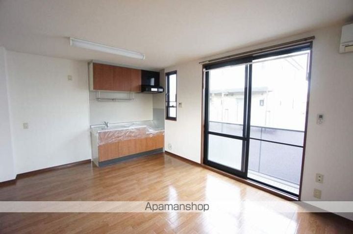 エレガンスE101の居間