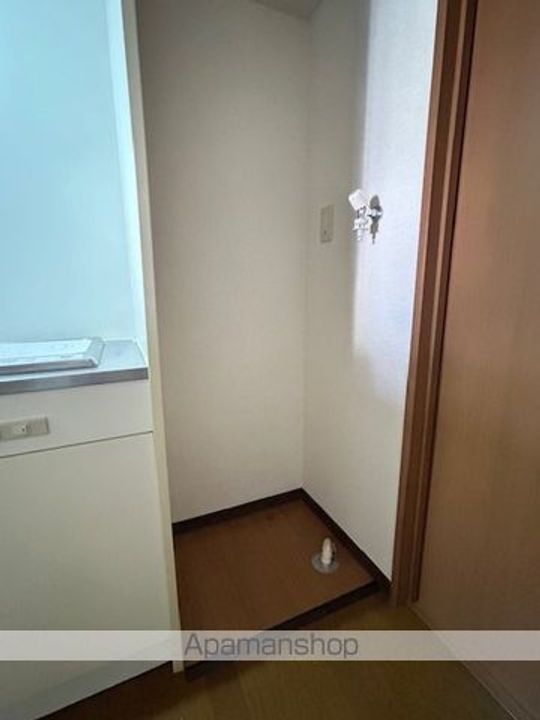 滋賀県大津市一里山4丁目の賃貸マンションの内装
