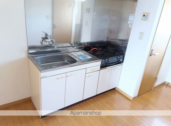 レジデンス石上203のキッチン