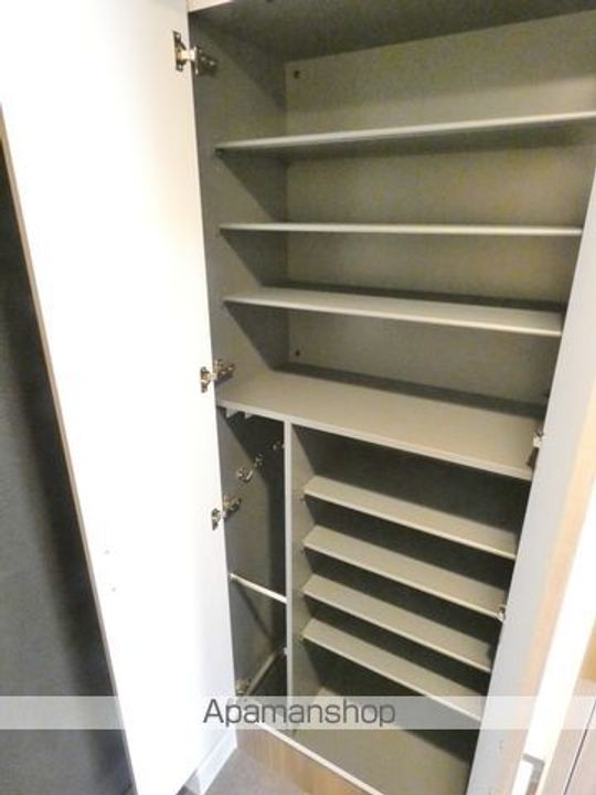 ララプレイス ザ・京橋ステラ710の内装