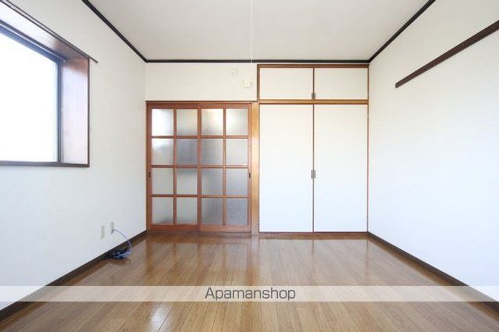 越智ハイツの内装