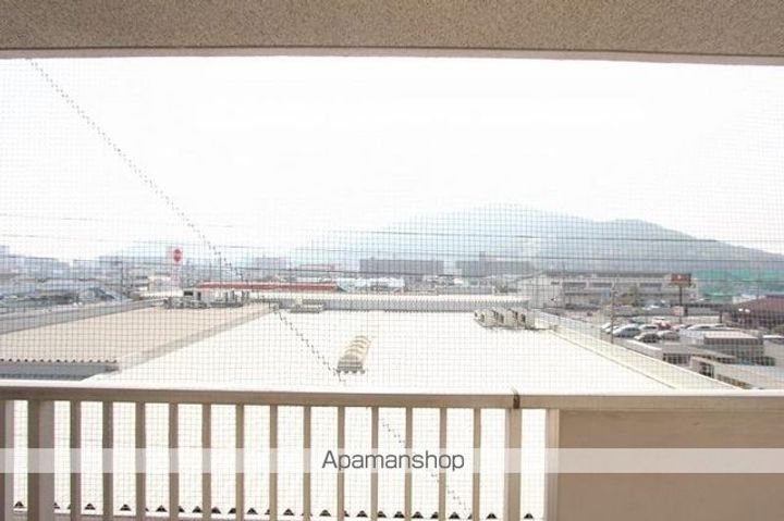 香川県高松市茜町の賃貸マンションの内装