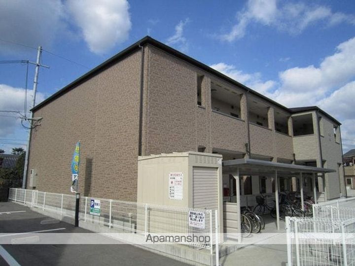 シャインコート205の外観