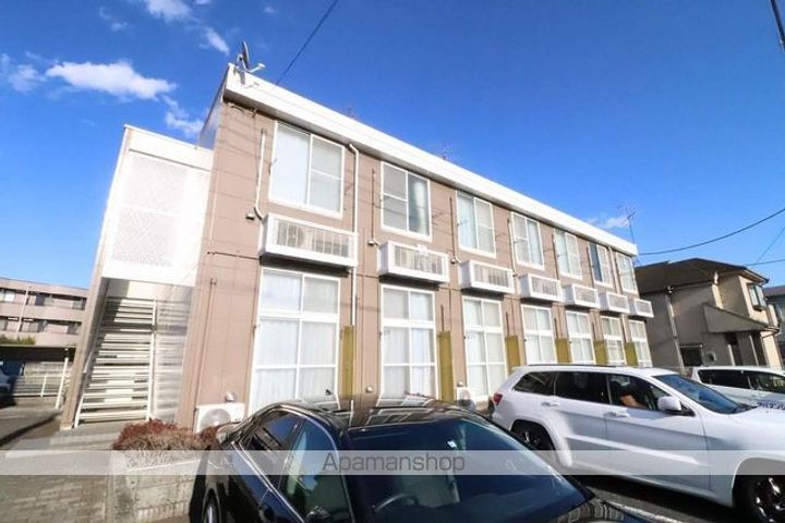 レオパレスCAT&GOATの外観