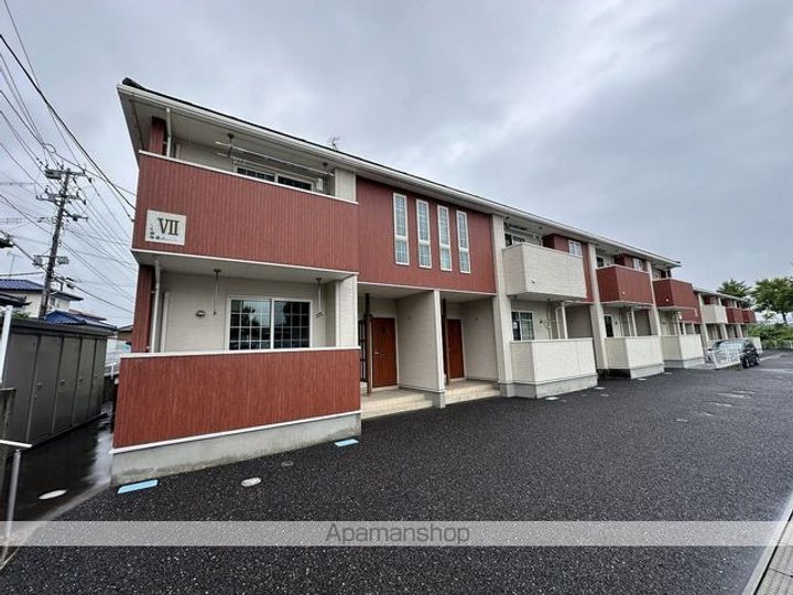 コートシャルマンⅦの外観