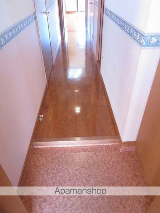 オーブドゥ長山108の玄関