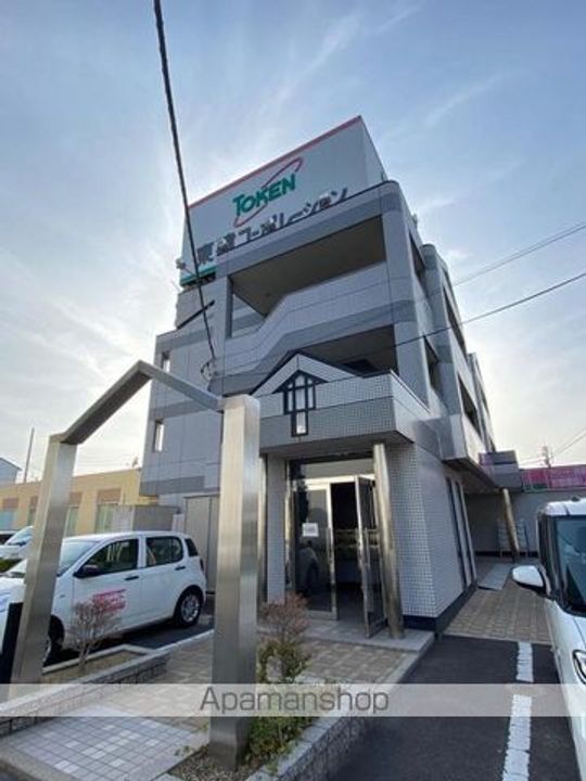 香川県高松市伏石町の賃貸マンションの外観