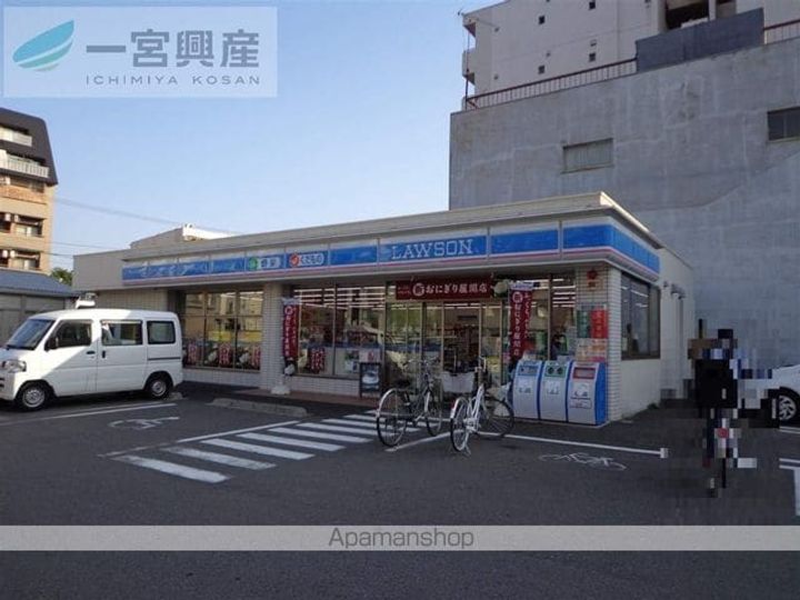 クレール305の周辺