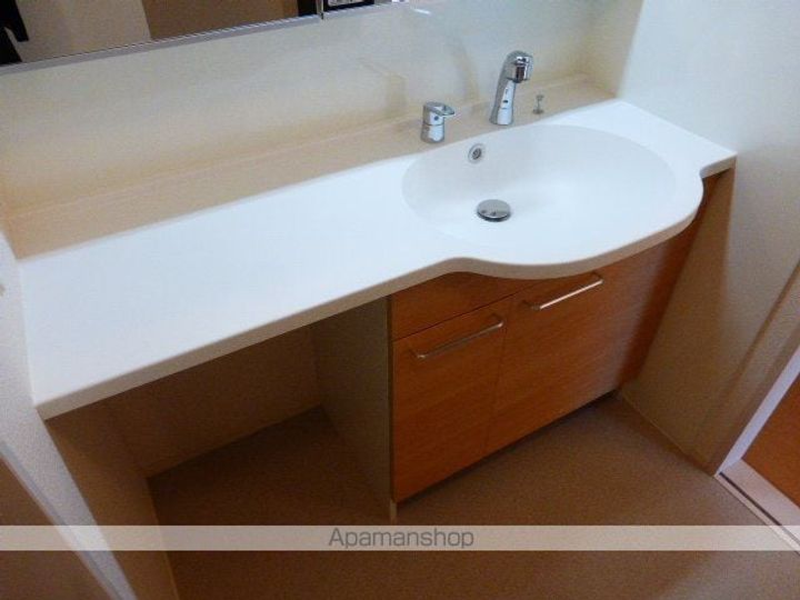 滋賀県大津市大江5丁目の賃貸アパートの内装