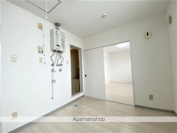 レジデンス本通301の内装