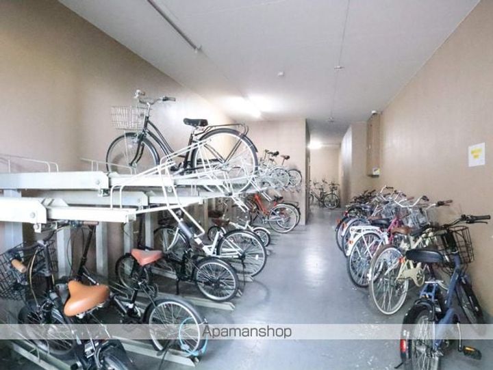 プレサンス名古屋城前の外観