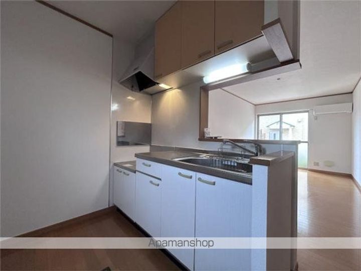 ハーモニーコート Bのキッチン