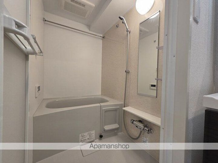 プレシャス ベースの風呂