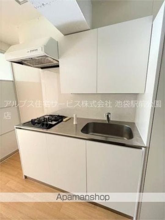 フェリエ西池袋相馬404のキッチン