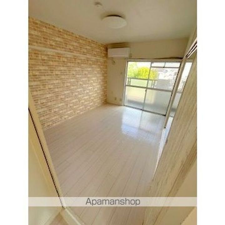 アルトーレの居間