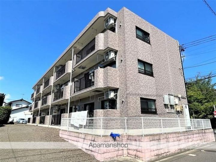 リヴェール河野205の外観