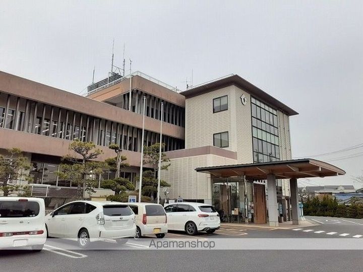 グランピアの周辺