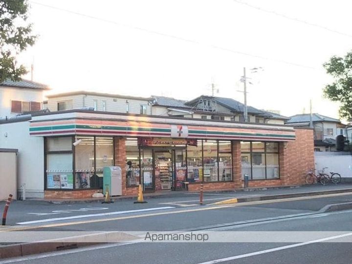 滋賀県野洲市西河原の賃貸マンションの周辺