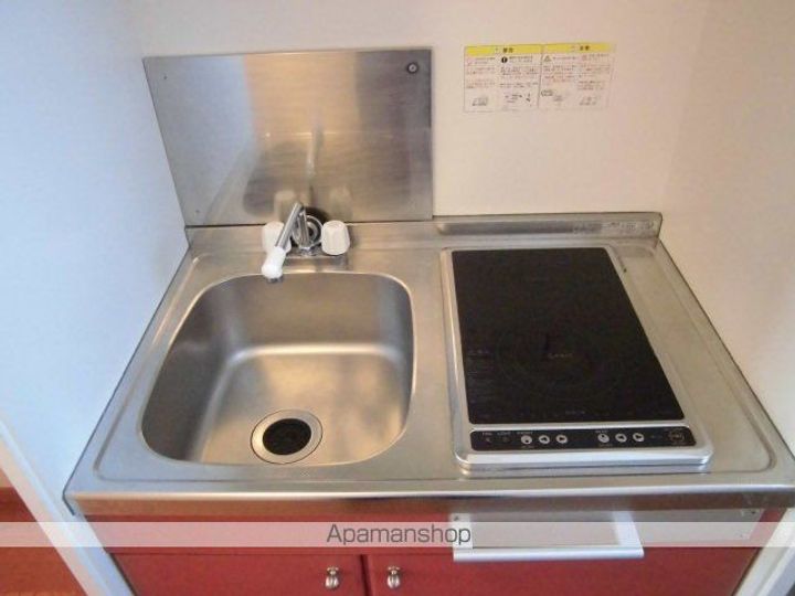 レオパレスウィル77のキッチン