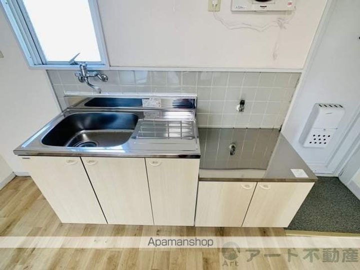 第13杉フラットのキッチン