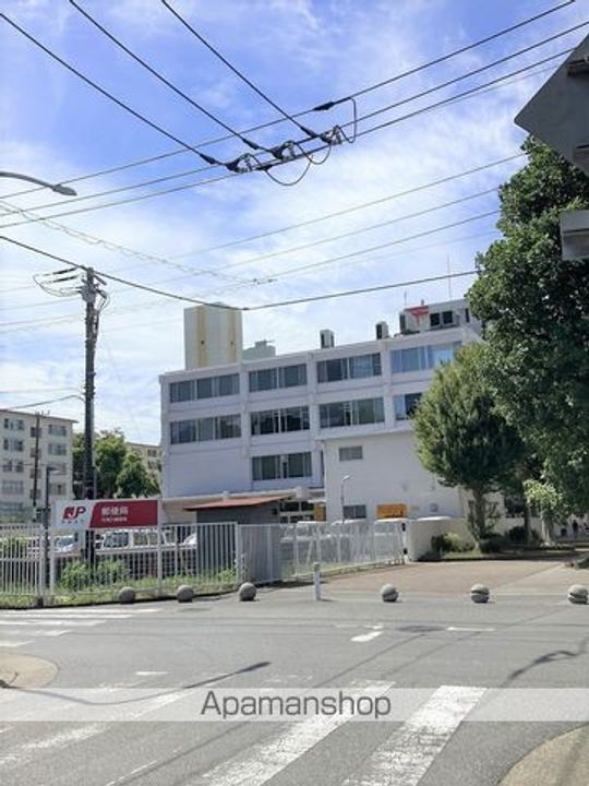 レオパレスアザレアヒルズの周辺