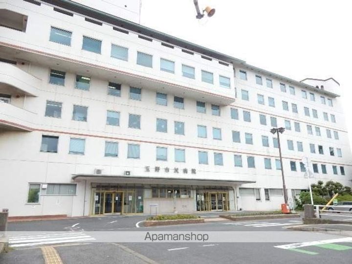 岡山県玉野市宇野7丁目の賃貸アパートの周辺